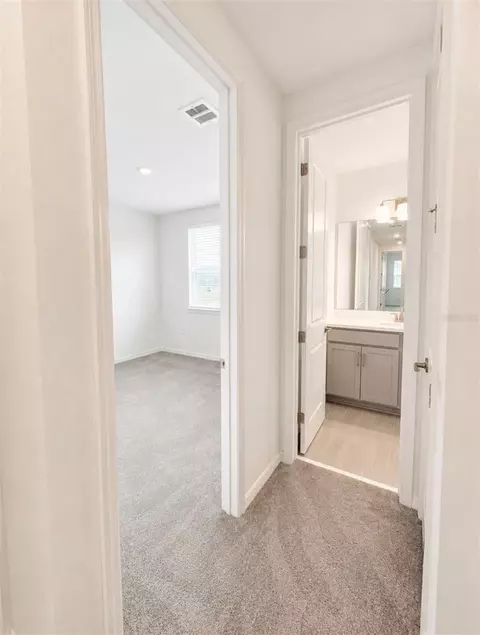 Entry Way - 5136 Goldfinch Dr, Saint Cloud, FL 34771 photo 2 of 6