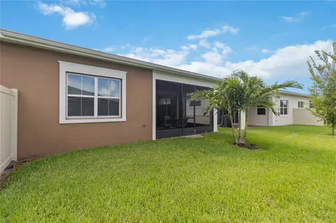 Exterior - 2344 Datura Loop, Saint Cloud, FL 34772 photo 9 of 15
