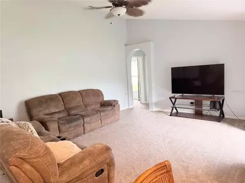 Living - 1000 Seneca Trl, Saint Cloud, FL 34772 photo 4 of 5