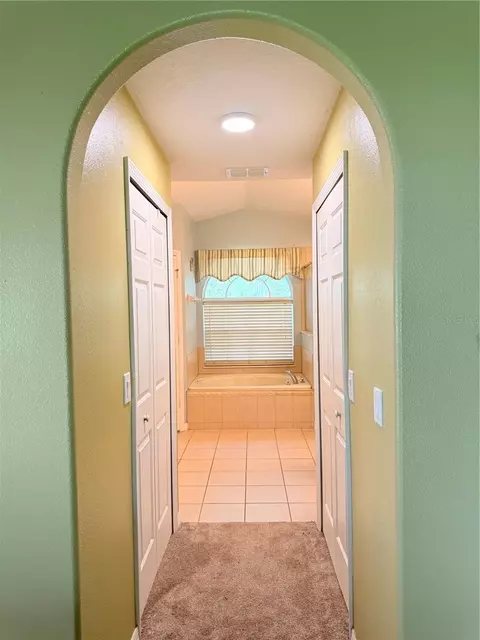 Entry Way - 1000 Seneca Trl, Saint Cloud, FL 34772 photo 3 of 4