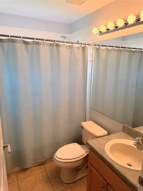 Bath - 1000 Seneca Trl, Saint Cloud, FL 34772 photo 7 of 7