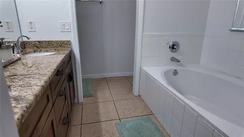 Bath - 1801 Montague Dr, Saint Cloud, FL 34769 photo 7 of 9