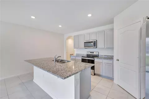 Kitchen - 6766 Grace Hammock Rd, Saint Cloud, FL 34773 photo 1 of 4