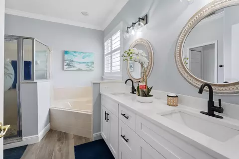 Bath - 5686 Merlin Way, Saint Cloud, FL 34772 photo 2 of 6