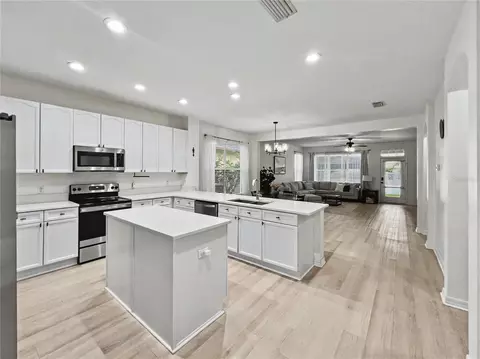Kitchen - 12909 Cragside Ln, Windermere, FL 34786 photo 2 of 5