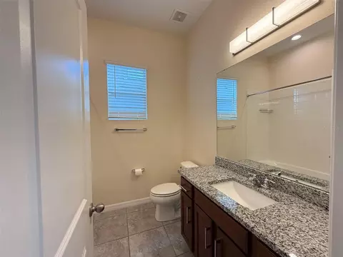 Bath - 2074 Brillante Dr, Saint Cloud, FL 34771 photo 3 of 3