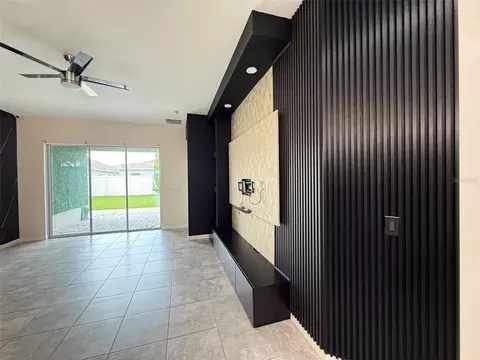 Living - 2074 Brillante Dr, Saint Cloud, FL 34771 photo 4 of 5