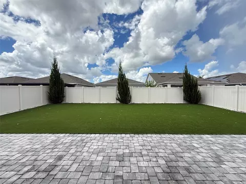 Exterior - 2074 Brillante Dr, Saint Cloud, FL 34771 photo 5 of 9