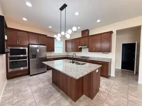 Kitchen - 2074 Brillante Dr, Saint Cloud, FL 34771 photo 2 of 3