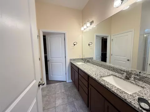 Bath - 2074 Brillante Dr, Saint Cloud, FL 34771 photo 1 of 3