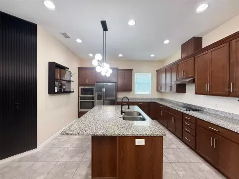 Kitchen - 2074 Brillante Dr, Saint Cloud, FL 34771 photo 1 of 4