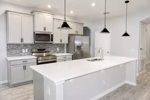 Kitchen - 5563 Sabal Dr, Saint Cloud, FL 34771 photo 2 of 2