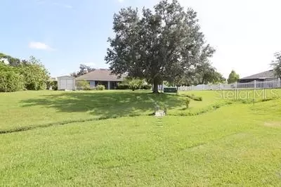 3638 Doe Run Dr, Saint Cloud, FL 34772 photo 2