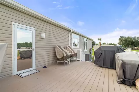 Exterior - 4600 Hickory Tree Rd, Saint Cloud, FL 34772 photo 6 of 8