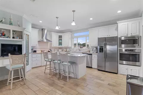 Kitchen - 4600 Hickory Tree Rd, Saint Cloud, FL 34772 photo 1 of 3