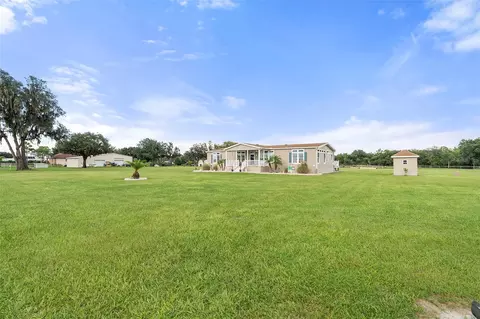 Exterior - 4600 Hickory Tree Rd, Saint Cloud, FL 34772 photo 4 of 8