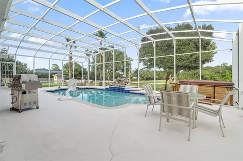 Exterior - 4594 Hickory Tree Rd, Saint Cloud, FL 34772 photo 6 of 10