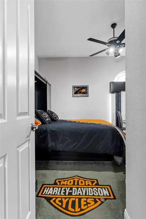 Bedroom - 4594 Hickory Tree Rd, Saint Cloud, FL 34772 photo 2 of 4