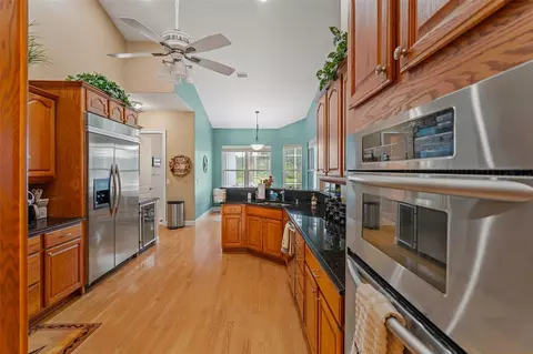 Kitchen - 4594 Hickory Tree Rd, Saint Cloud, FL 34772 photo 2 of 5