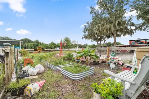 Exterior - 4594 Hickory Tree Rd, Saint Cloud, FL 34772 photo 8 of 10