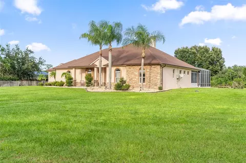 Exterior - 4594 Hickory Tree Rd, Saint Cloud, FL 34772 photo 9 of 10