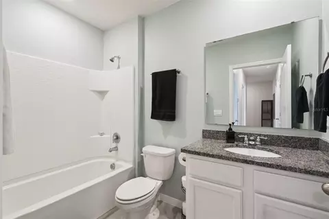Bath - 2771 Sunnyvale St, Saint Cloud, FL 34771 photo 2 of 3