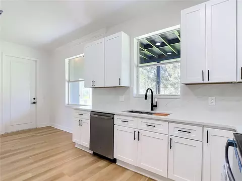 Kitchen - 2124 Continental St, Saint Cloud, FL 34769 photo 6 of 6