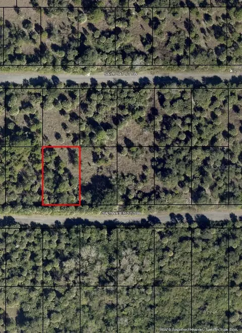 693 Saltwater St SW, Palm Bay, FL 32908