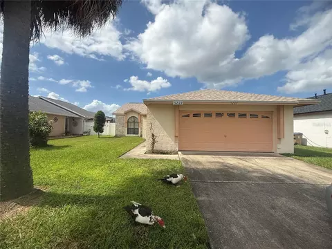 5209 Broken Arrow Dr, Kissimmee, FL 34746