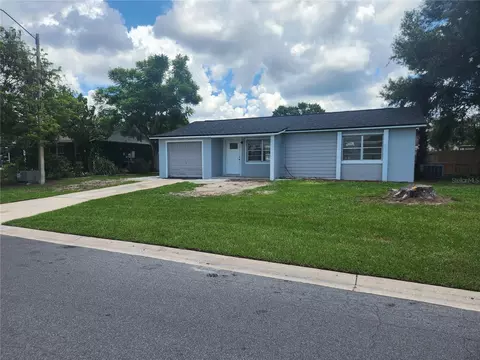 275 Azalea Dr, Kissimmee, FL 34743