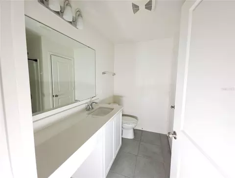 Bath - 2894 Mosshire Cir, Saint Cloud, FL 34772 photo 1 of 3