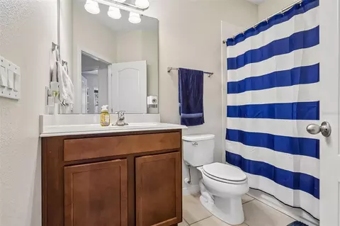 Bath - 8608 Brookvale Dr, Windermere, FL 34786 photo 2 of 2