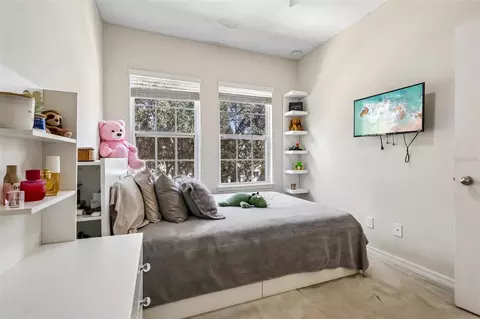 Bedroom - 8608 Brookvale Dr, Windermere, FL 34786 photo 7 of 7