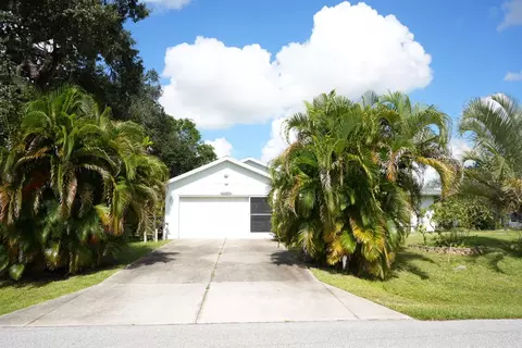 4502 Prophet Ave, North Port, FL 34287