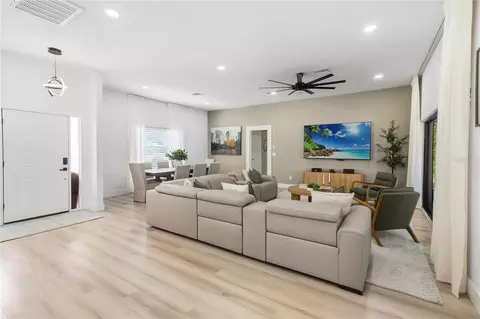 Living - 3180 Whisper Wind Dr, Saint Cloud, FL 34771 photo 2 of 3