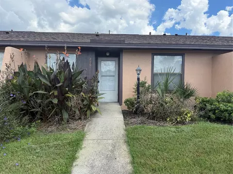 2305 Trinidad Ct, Kissimmee, FL 34741