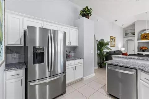 Kitchen - 761 Chamberlin Trl, Saint Cloud, FL 34772 photo 4 of 5