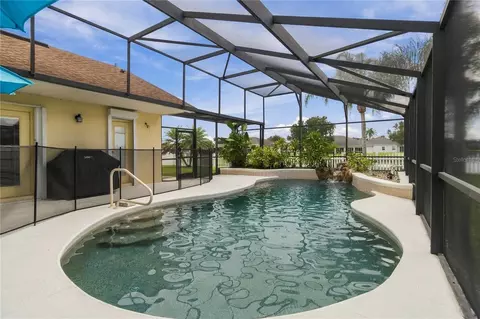 Exterior - 761 Chamberlin Trl, Saint Cloud, FL 34772 photo 8 of 14