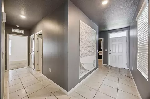 Entry Way - 2842 Common Crane Ct, Harmony, FL 34773 photo 2 of 2
