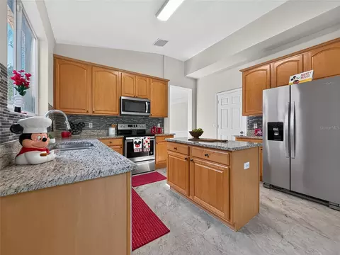 Kitchen - 13535 Bramham Ln, Windermere, FL 34786 photo 1 of 5