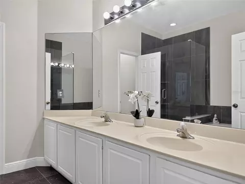 Bath - 13535 Bramham Ln, Windermere, FL 34786 photo 1 of 6