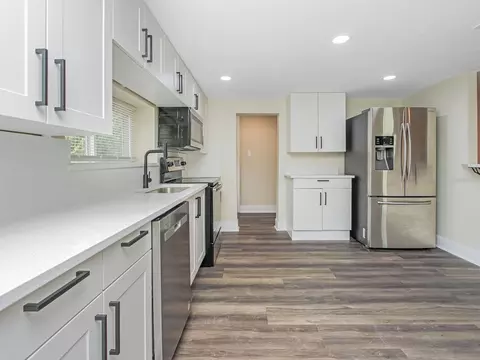 Kitchen - 4265 Palm Dr, Bartow, FL 33830 photo 5 of 6