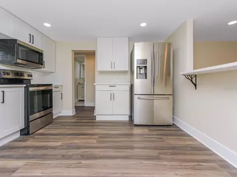 Kitchen - 4265 Palm Dr, Bartow, FL 33830 photo 6 of 6