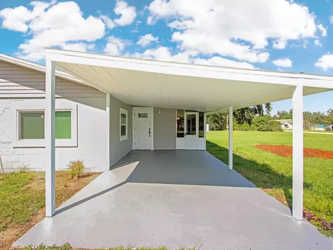 Exterior - 4265 Palm Dr, Bartow, FL 33830 photo 4 of 6