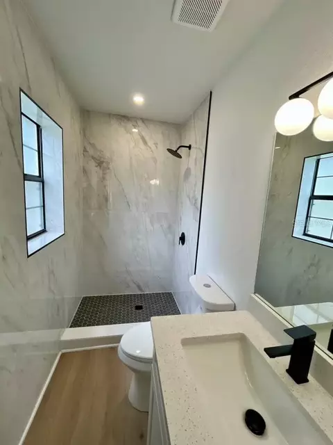 Bath - 2234 James Dr, Saint Cloud, FL 34771 photo 4 of 5