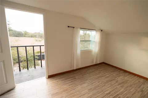 Bedroom - 7670 NE 97th Ct, Bronson, FL 32621 photo 5 of 6