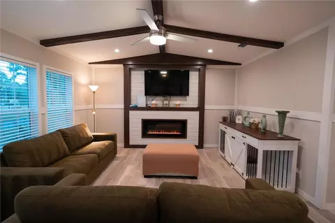 Living - 7670 NE 97th Ct, Bronson, FL 32621 photo 2 of 2