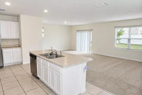 Living - 2915 Turnstone Run, Saint Cloud, FL 34773 photo 3 of 3