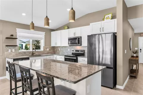 Kitchen - 3804 Pronghorn Dr, Saint Cloud, FL 34772 photo 1 of 4