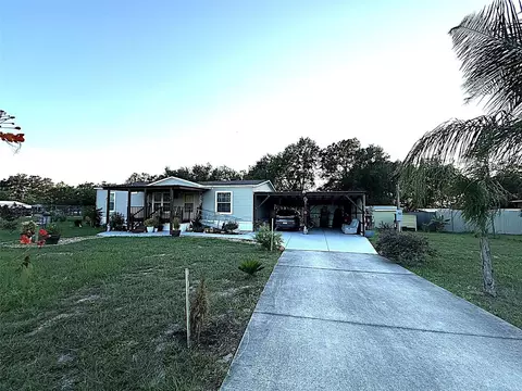9049 Burr Dr, Polk City, FL 33868